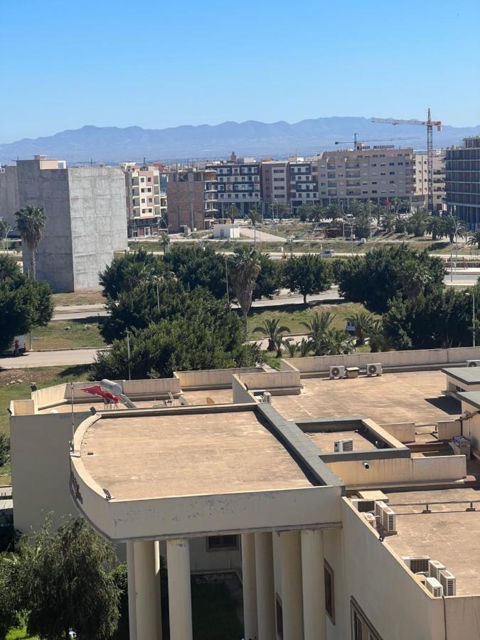 1 Apartment De Luxe Hay Almatar Надор Экстерьер фото